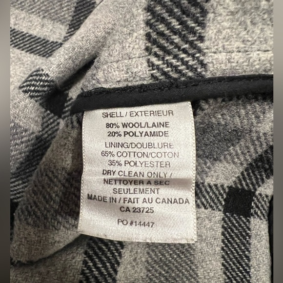 Tna wool coat. EUC. Women size S - Picture 5 of 5